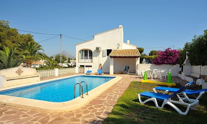 El Tosalet House | Vacation home Toscal by Interhome