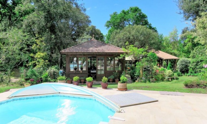 Maubuisson House | Vacation home Villa Vivara (MAU110) in Maubuisson - 8 persons, 4 bedrooms