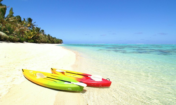 Tapere of Titikaveka Cottage | Vaka Beach Cottage with A/C, unlimited wifi,