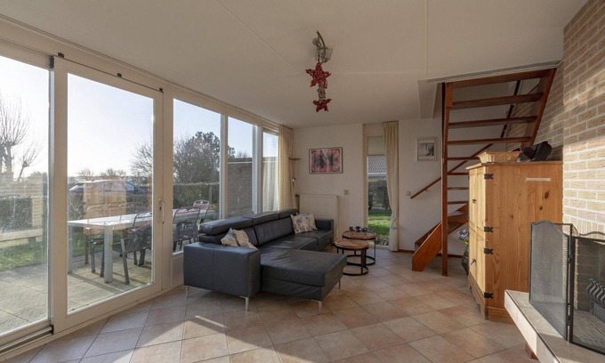 Julianadorp House | Vakantiehuis op Loopafstand van het Strand van Julianadorp aan Zee