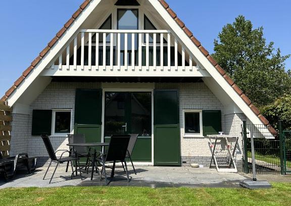 Anjum House | vakantiehuis Lieke Lauwersmeer met sauna