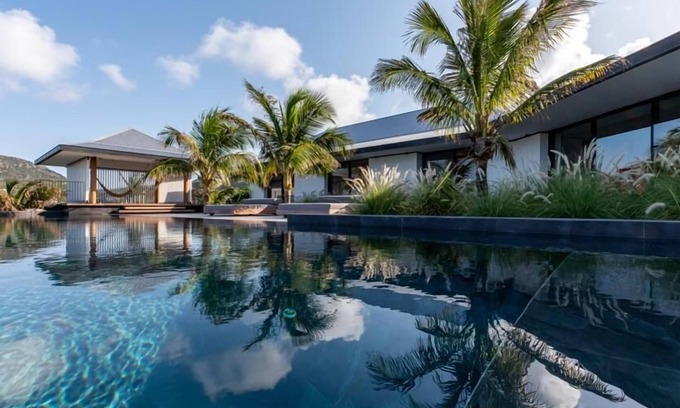 Pointe Milou Villa | Valentina in Pointe Milou by Personal Villas - Stunning Tranquil Haven