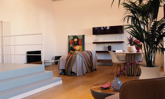 Castellammare Apartment | Valguarnera Palace, San Cataldo Suite