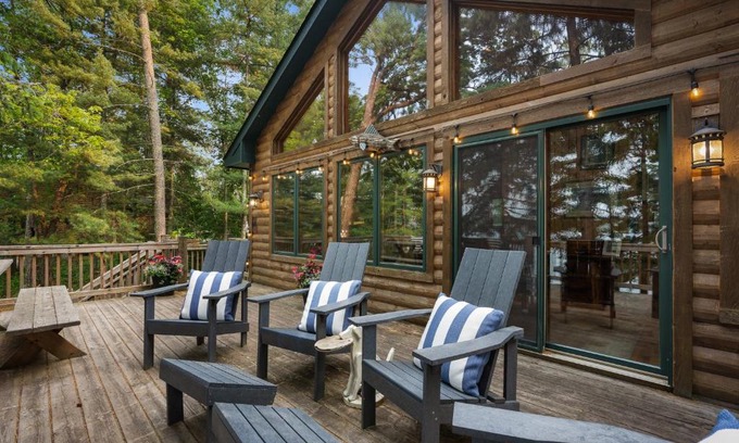 Pequot Lakes House | Valhalla Up North