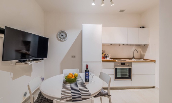 Valletta Apartment | Valletta Spacious Duplex Apartment New on the market