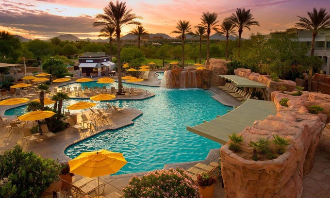 Desert Ridge Resort | Valley of the Sun's 2BR Canyon Villas at Desert Ridge +Family-friendly amenities
