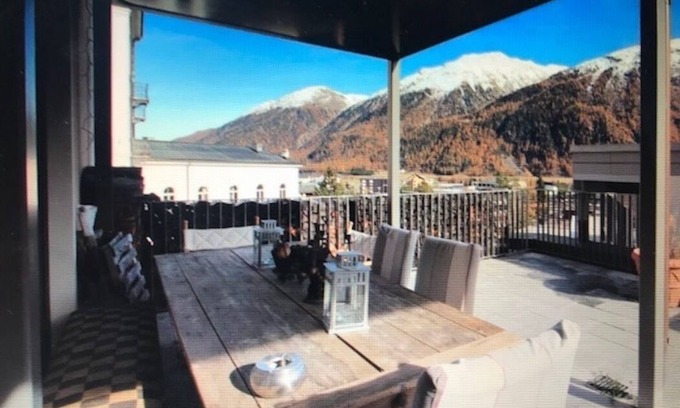 Samedan Apartment | VALUABLE APARTMENT IN ST. MORITZ - CHESA LA POSTA 100 m2 6 PLACES