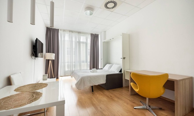 Wlochy Apartment | Varsovia Jerozolimskie Studio 215