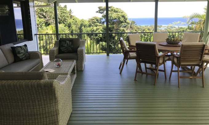 Nikao Tapere House | Vast family home, tranquil hillside location with Pacific views