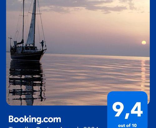 Bisceglie Boat Rental | Veliero in Legno