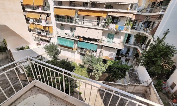 Zografos Apartment | Veno Apartments Goudi