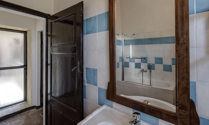 Mensanello Bed & Breakfast | Vento d'Estate-standard room for 2+1 in the main village