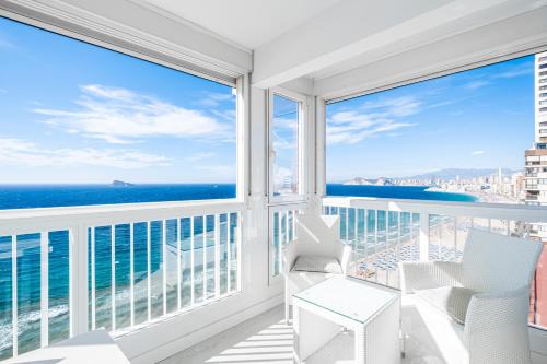 Benidorm Apartment | Veracruz 18-A Deluxe Apartment Levante Beach