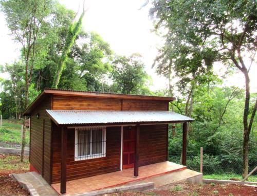 Leandro N. Alem House | VerdeMonte - Cabaña Anchico