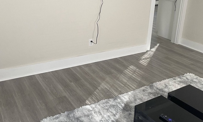 New Britain House | Very beautiful and cozy apartment. Few minutes away from a major mall