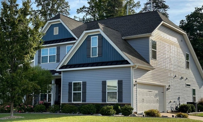 Colfax House | Very bright, cozy and spacious new 4-bedroom house in a beautiful community