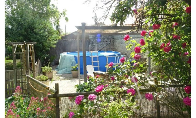 Saint-Medard-d'Aunis House | Very large house la Rochelle 10 min from the ocean
