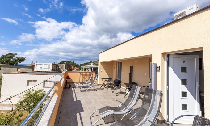 Jesenice Apartment | Very modern and cozy studio apartment 3 with sea view