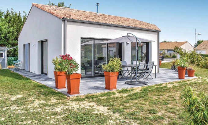 Les Moutiers-en-Retz House | Very nice cottage, bright and very pleasant, suitable for people with reduced mobility, 500 m from P