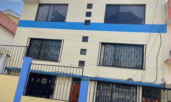Quito Apartment | Very private and quiet suite with a panoramic view of the entire city.