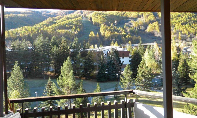 La Salle-les-Alpes Apartment | Very well renovated apartment on the 4th floor (asc), large picture window facing south.