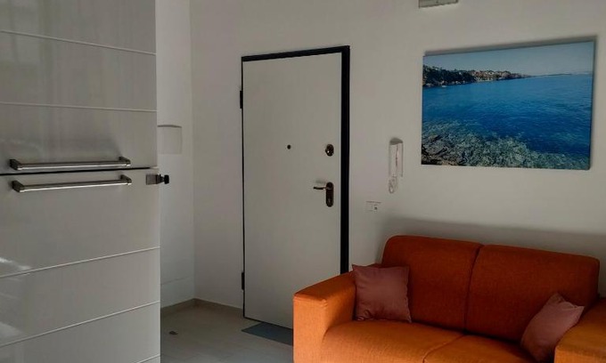 Picanello-Ognina-Barriera-Canalicchio Apartment | VGHouse