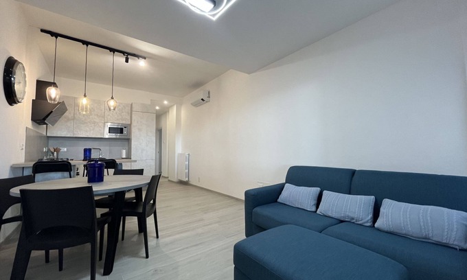 Follonica Apartment | VIA CIMAROSA - PAGURO