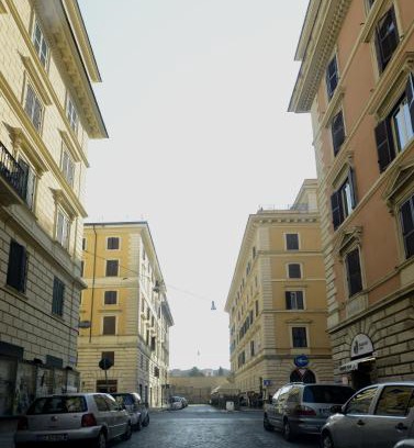 Rione XVIII Castro Pretorio Apartment | Via Montebello