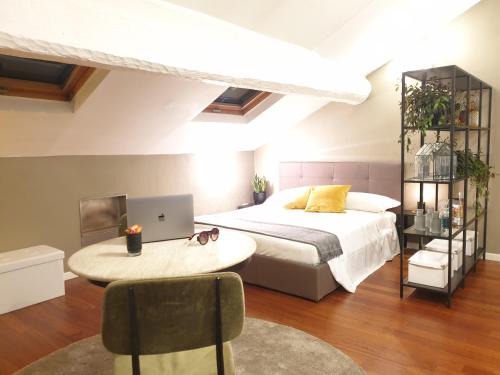 Porta Garibaldi Apartment | Vico - Corso Como 11