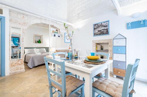Ostuni House | Vico di Ostuni Apartments by Rentbeat
