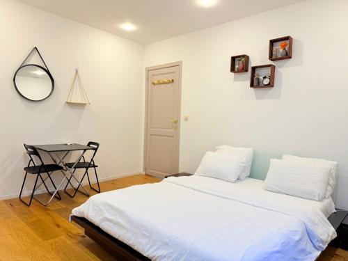 Charleroi House | vicos house