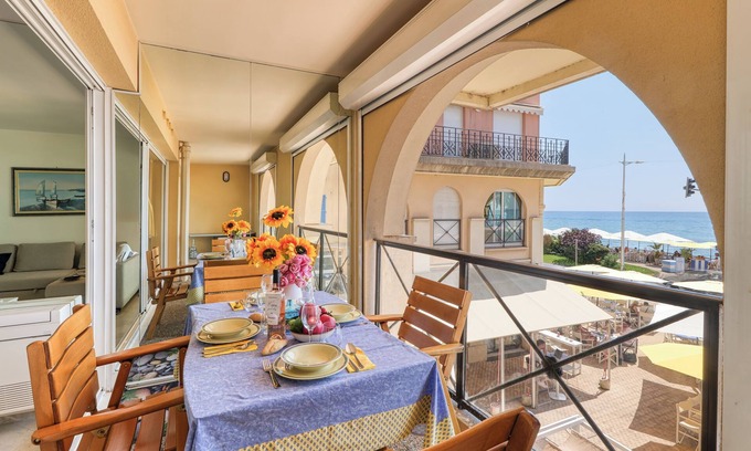 Old Town Apartment | Victoria Palace Elegant Apt, Menton, France