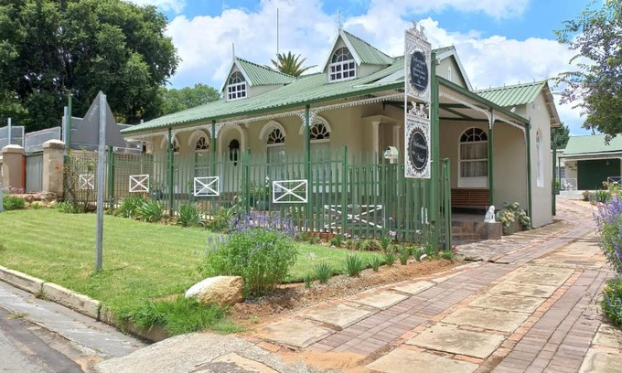 Parys House | Victorian On Vaal Parys