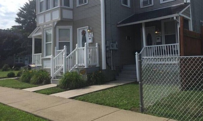 Plains House | Victorian-style Outside, 2 Story & Modern Inside - New to Vrbo 4.96 57 Ratings
