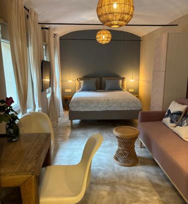 Ljubljana Old Town Apartment | Vida's homes