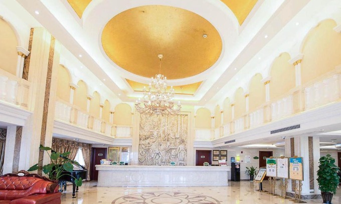 Shanghai Hotel | Vienna Hotel Shanghai Hongqiao Airport Center