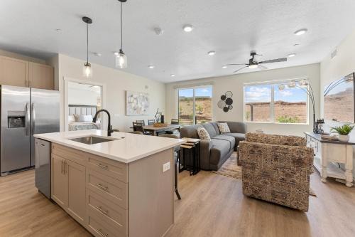 St. George Apartment | View to Renew condo