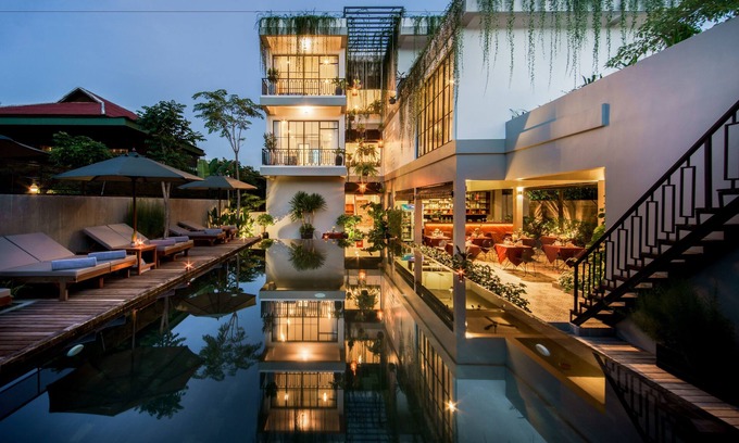 Wat Bo Area Hotel | VIHARA The City of Temples