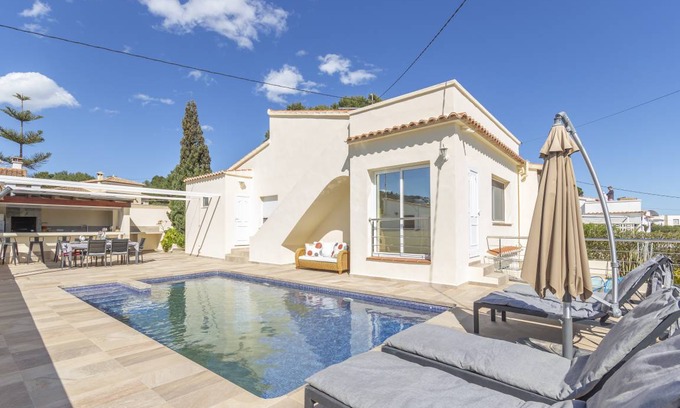 Urbanitzacio la Fustera House | Villa Golondrina - Costa CarpeDiem