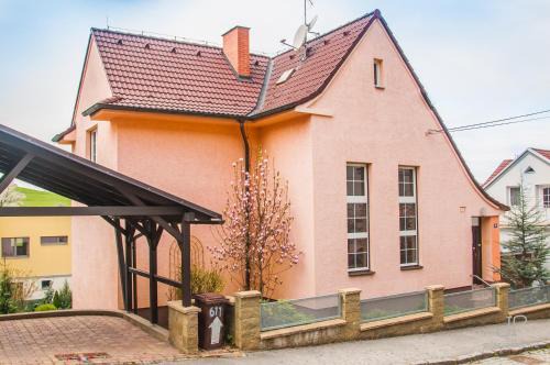 Luhacovice Apartment | Vila Magnolie