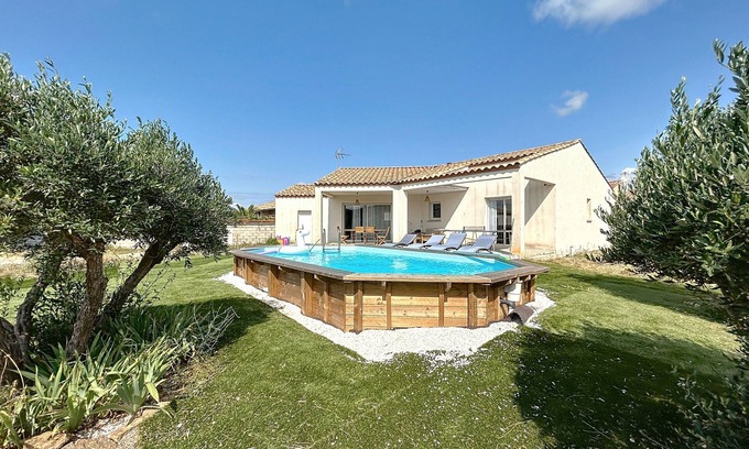 Saint-Andre-de-Roquelongue Villa | Villa Grivia | Holiday home | Swimming pool - Ping Pong | Wifi and air conditioning