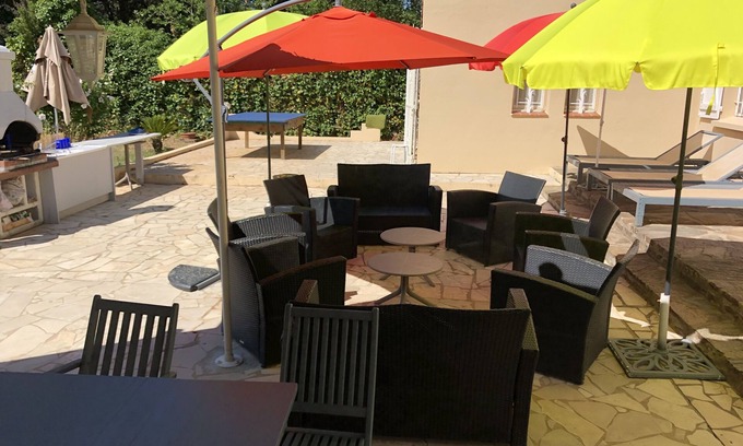 Argeles-sur-Mer Villa | VILLA 210 m² - 16 Pers - 7chambres -4000m² de parc/piscine 10 x 5m a 5 mn plage