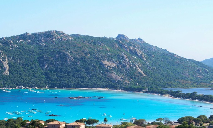 Santa Giulia Villa | Villa 4 Suites Avec vue Pano Mer, Proche Plage, Climatisée Avec Piscine Chauffée