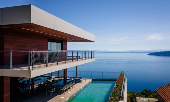 Mosenice Villa | Villa ∙ 5 bedrooms ∙ 12 guests