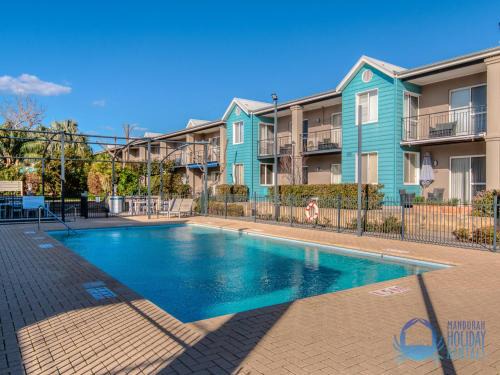 Halls Head Apartment | Villa 55 by the Waters Edge