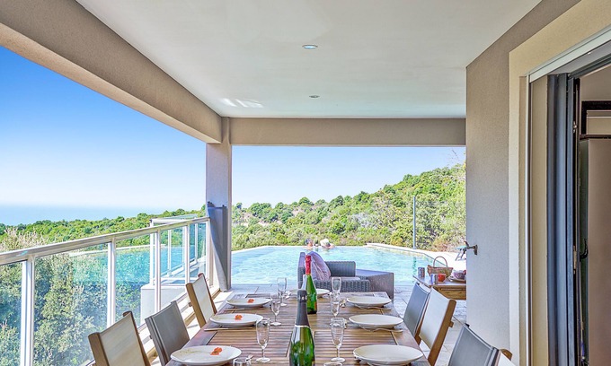Albitreccia Villa | Villa Agosta - Welkeys