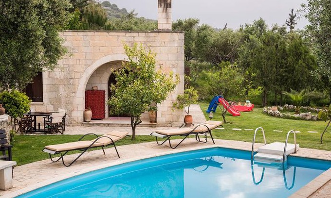 Maza Villa | Villa Aloni-Traditional Stone Villa With Nice View pool And Garden