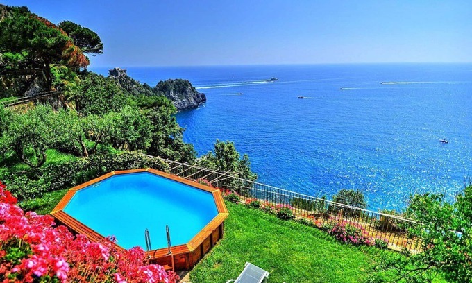 Conca dei Marini Villa | Villa Amaltea: A bright three-story villa built sheer above the sea, with Free WI-FI.