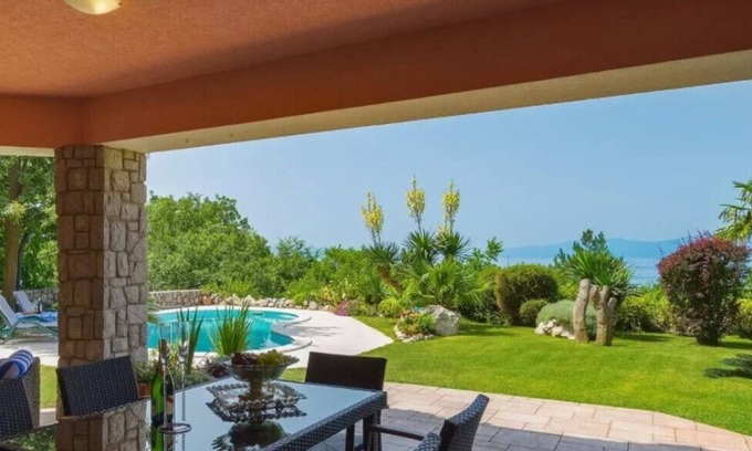 Zurkovo Villa | Villa Anamia with seaview by Villas Guide