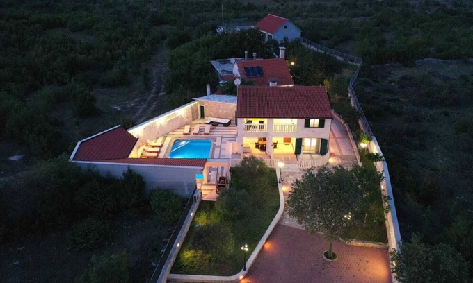 Municipality of Klis Villa | Villa AnBer - luxurious ambient style villa with private pool near Split